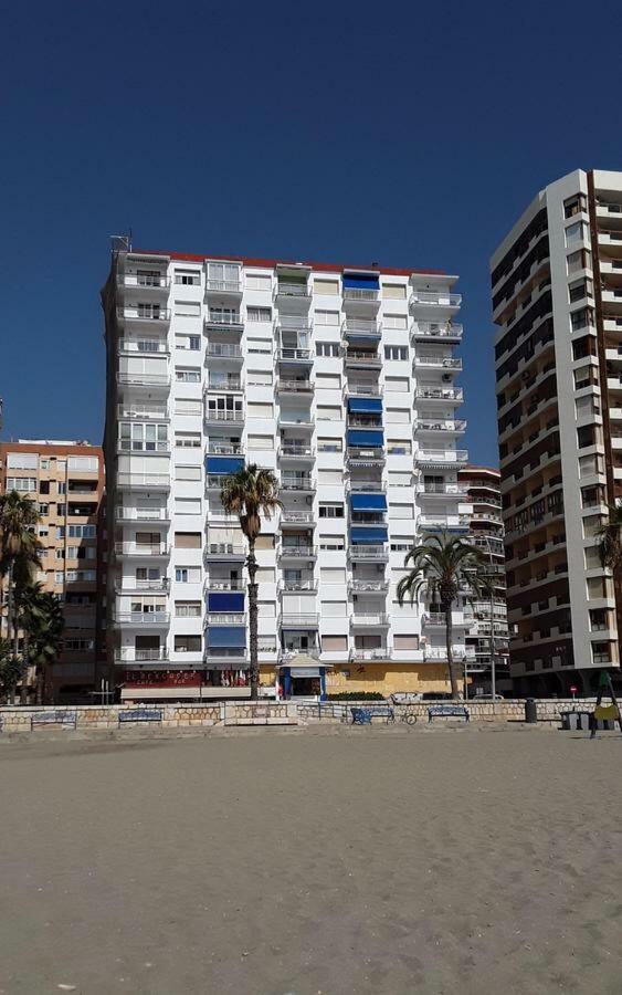 La Casita De La Playa Appartamento Málaga Esterno foto