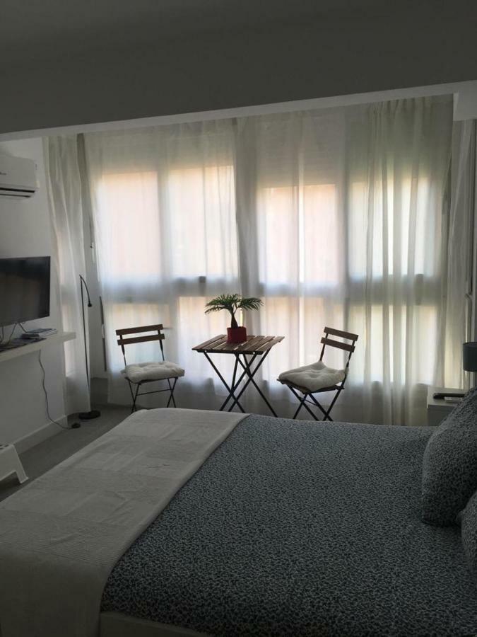 La Casita De La Playa Appartamento Málaga Esterno foto